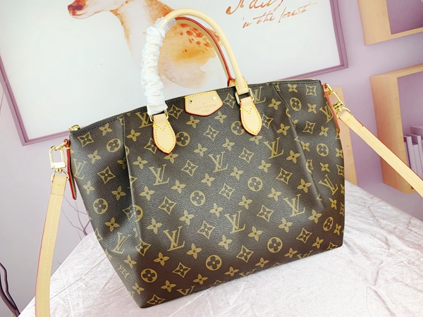 ルイヴィトンバッグ側面デザイン